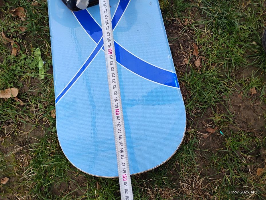 Vând placa snowboard