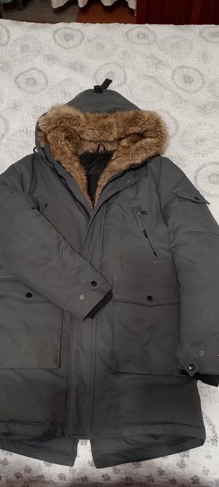 Продам мужские куртки