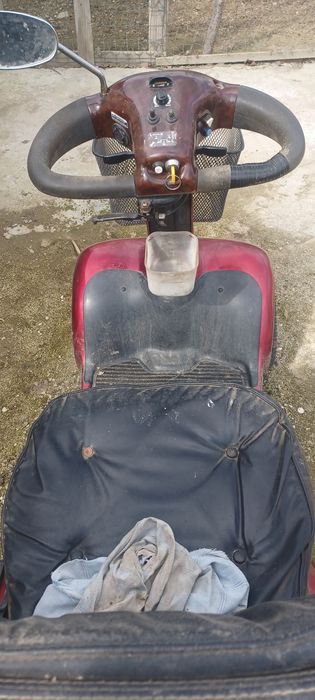 Scuter persoane cu dizabilități