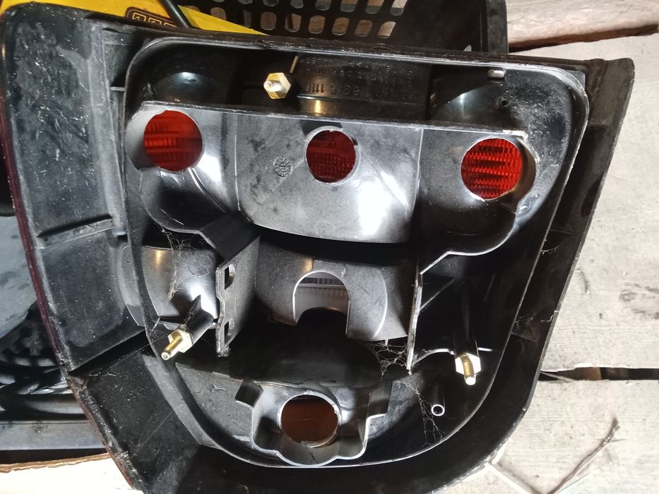 Гольф 3 плафон левый