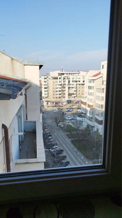 Garsoniera decomandata Mc Donalds