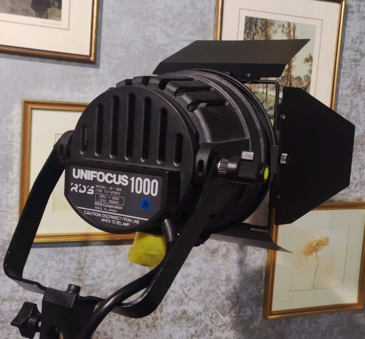 Unifocus 1000 RDS, lumini studio foto video tv