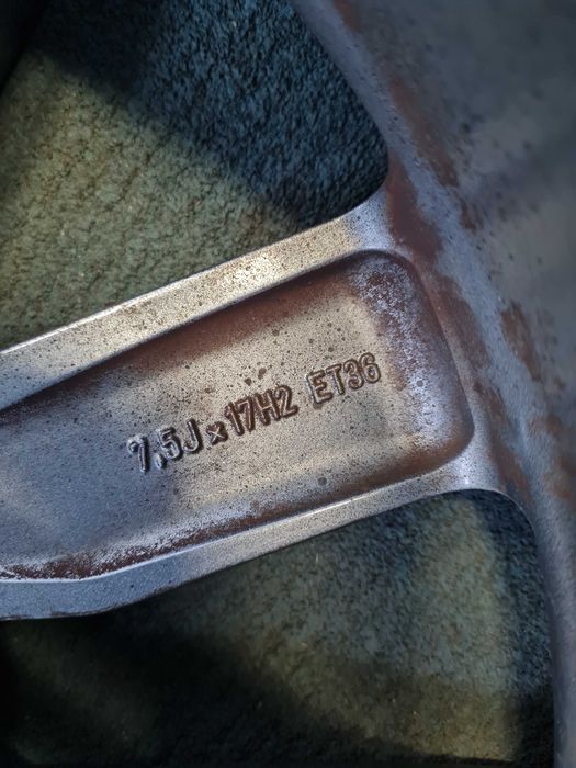 Оригинални лети джанти Ауди А1 17" 215 40 17