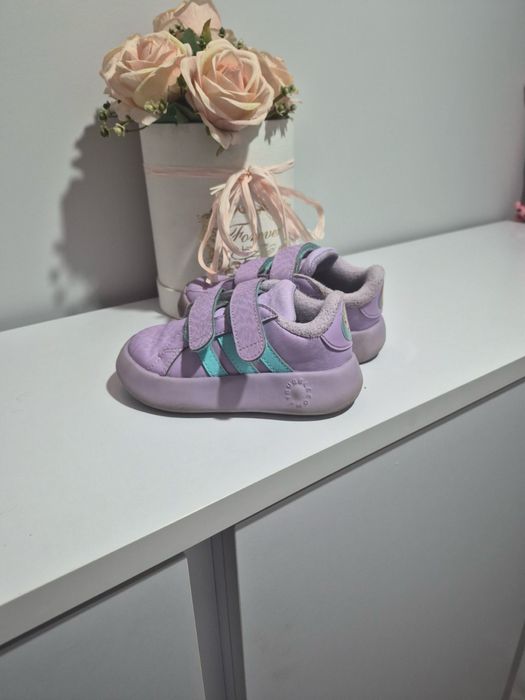 Маратонки Adidas Elza 25 номер