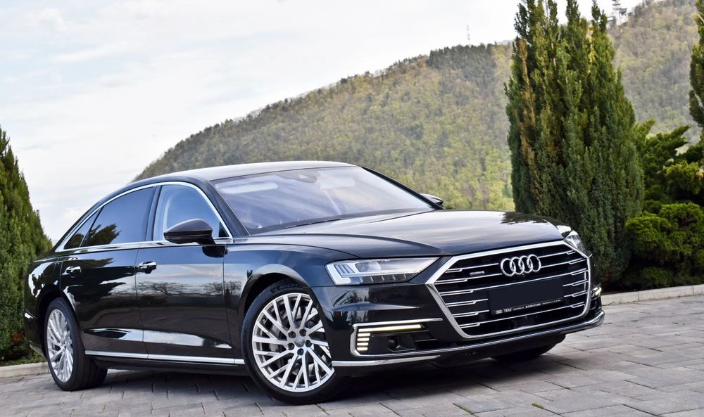Audi A8 L 6.0TFSIe/Plug-in Hybrid-462Cp/Autonomie curent 50Km/Plafon alcantara