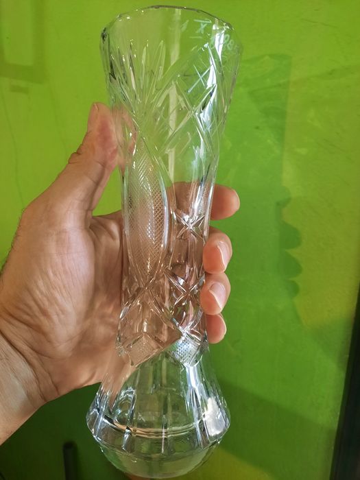 Ваза и чиния за ядки Кристални