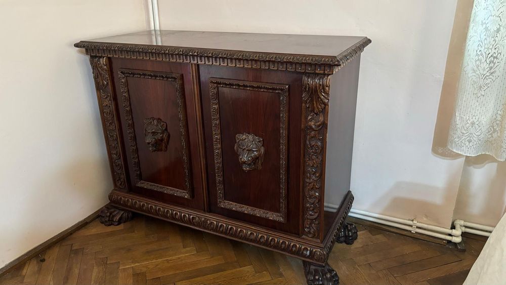 Vând mobila veche pt colecționari