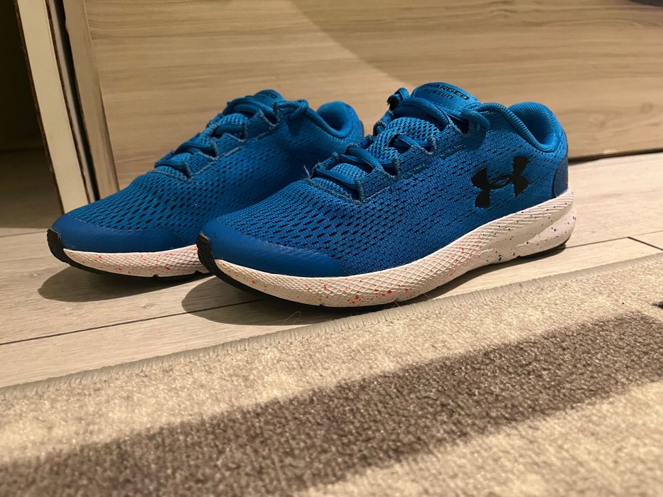Детски маратонки under armour / номер 35.5