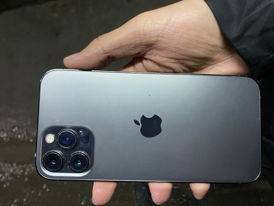 Продап айфон 12про макс