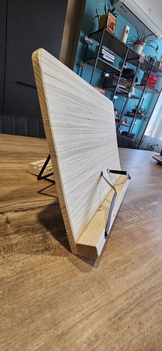 Дървена стойка за четене и рисуване