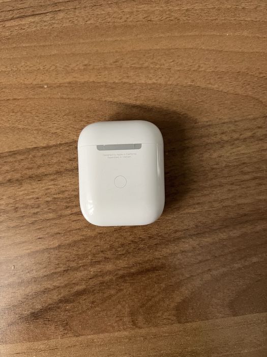 Airpods 2 generations