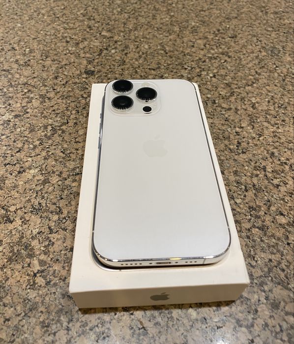 Айфон 14 про в идеальном состоянии