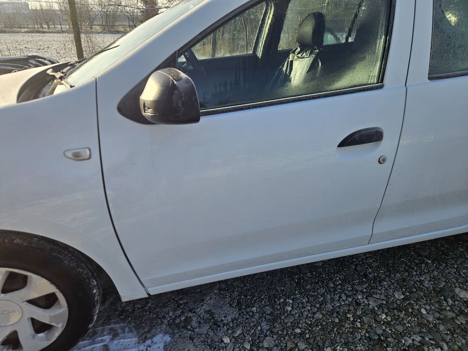 Usa stanga fata dacia sandero facelift an 2017