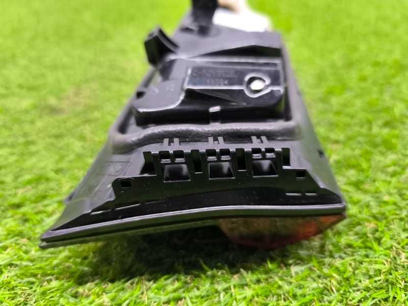 Фонарь внутренний BMW 3 G20 лев. (б/у)