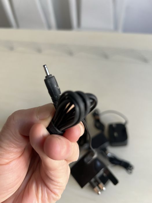 Продаю зарядное устройство