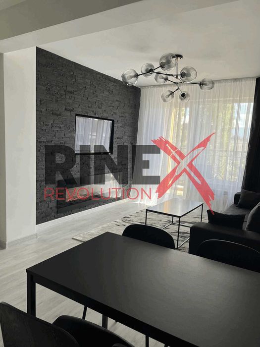 Дава се под наем Двустаен апартамент в Пловдив, Център - 70 кв.м за 700 € - Снимка #2