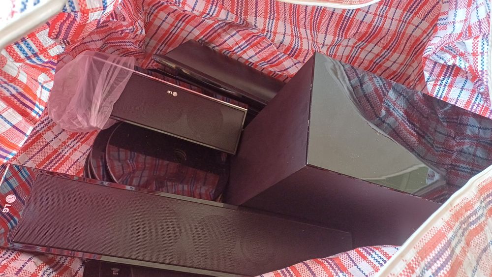 Продам телевизор  LG