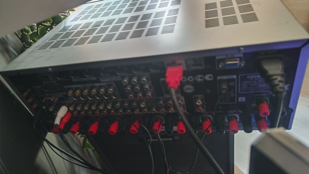 Onkio TX-NR 709 перфектен