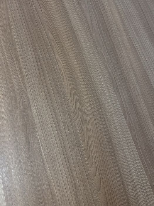 Продам стол очень качественный