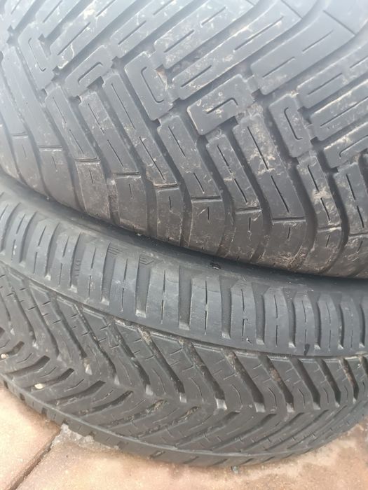 4 roți 215 /60R17