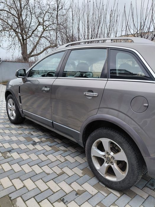 Vând Opel antara 2007