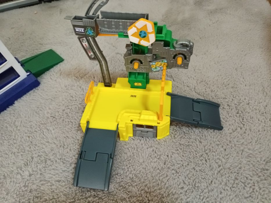 Clădiri pentru mașinuțe mici orășel camion politie