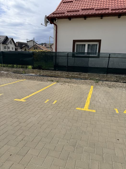 Apartament 3 camere de închiriat