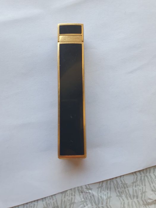 Bricheta placata cu aur