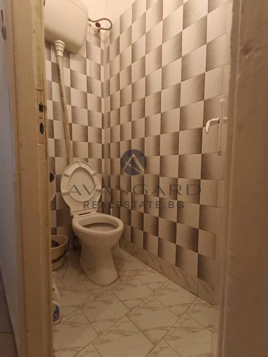 Продава се Тристаен апартамент в Пловдив, Тракия - 92 кв.м за 1577 €/кв.м - Снимка #12