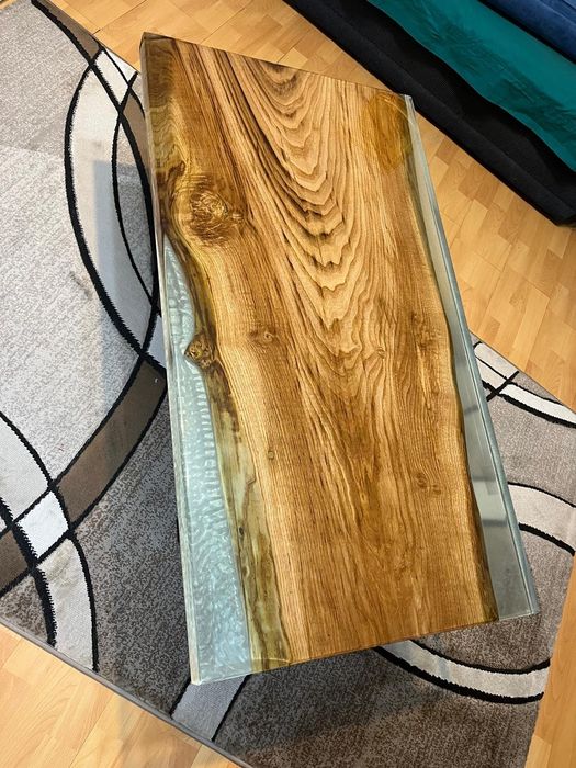 Masa  cafea rașină