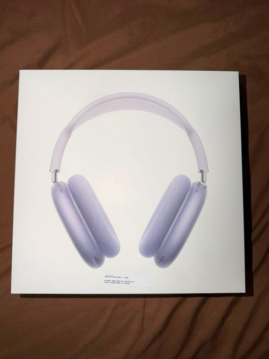Air Pods Max 2 purple