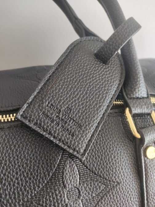 In stoc voiaj, geanta sport piele Louis Vuitton 1109.4
