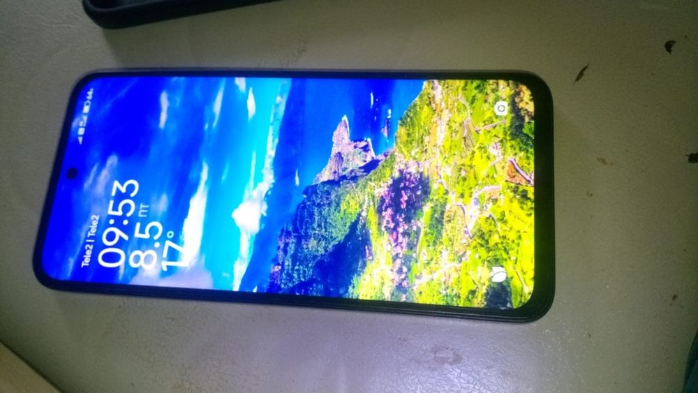 Продам телефон Redmi 15,на 128гб.