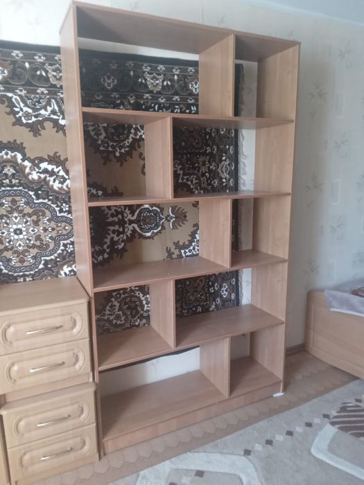 Стеллаж с полками