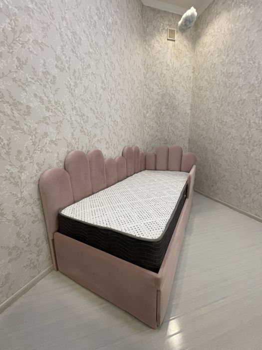 Деткая мягкая кровать для вашей принцессы