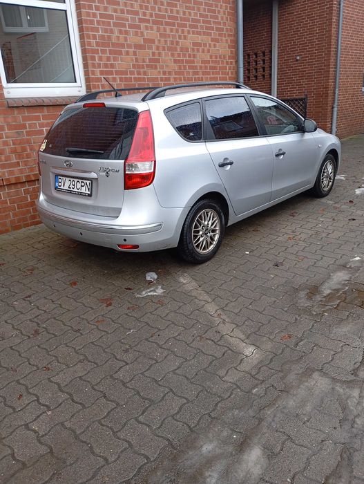 HYUNDAI i30 2010 — imagine 2
