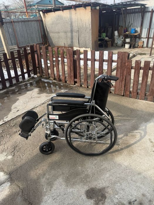 Инвалидная коляска