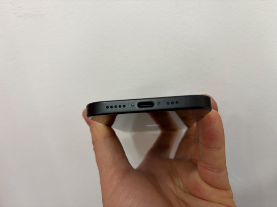 Iphone 16, Black, pentru piese