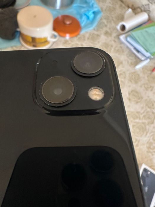 Iphone 13 б/у хороший