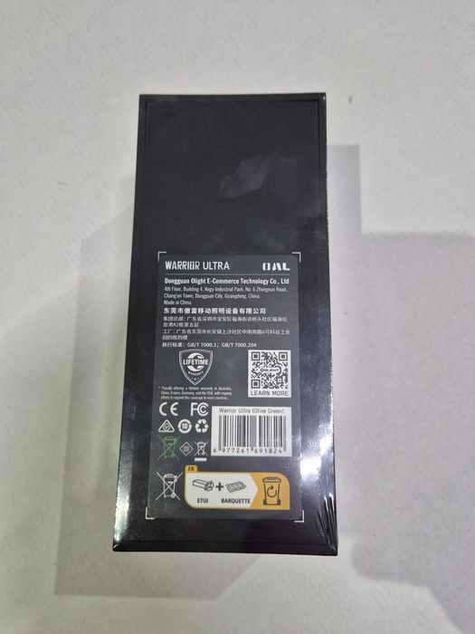 Lanterna olight warrior ultra