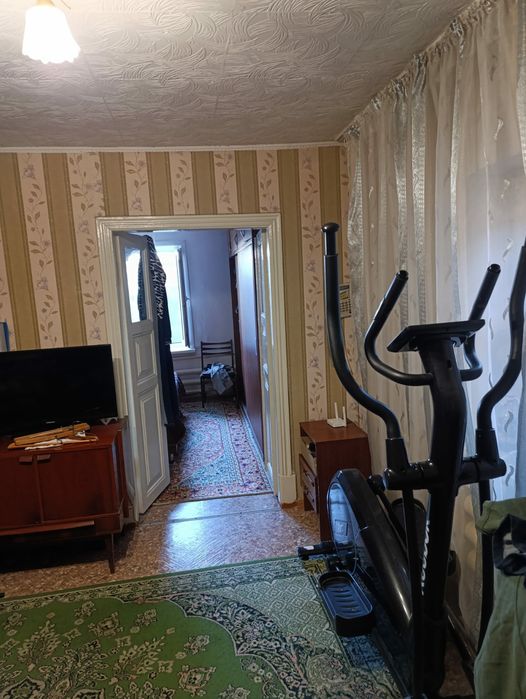 Продаю дом в городе Сарани по улице Победы район Обелиска