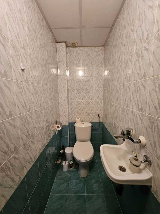 Дава се под наем Тристаен апартамент в Варна, Център - 90 кв.м за 663 € - Снимка #6