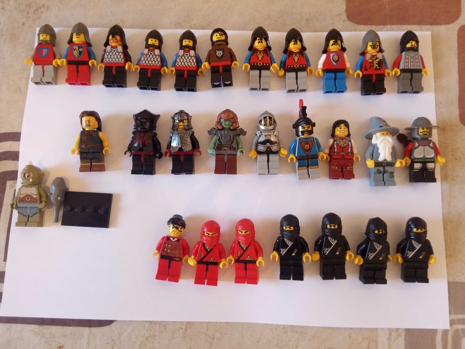 Lego Castle cavaleri vechi 1979-2016 si Legends of Chima