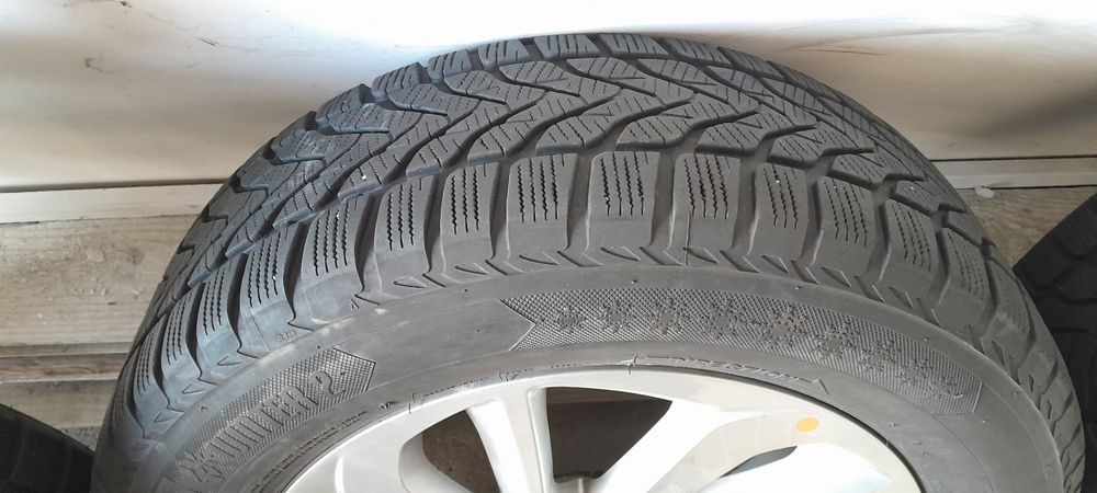 Лети джанти с Зимни гуми за SUV Hyundai Kia