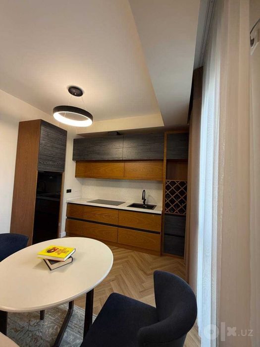 Green Island Продается 4 комнатная квартира ремонт ул.Садыка Азимова