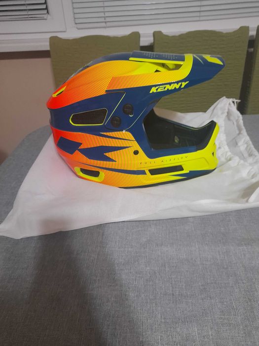 Каска за велосипед