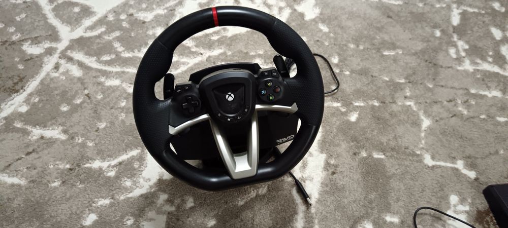 Vand volan de gaming Hori xbox(toate modelele) /pc