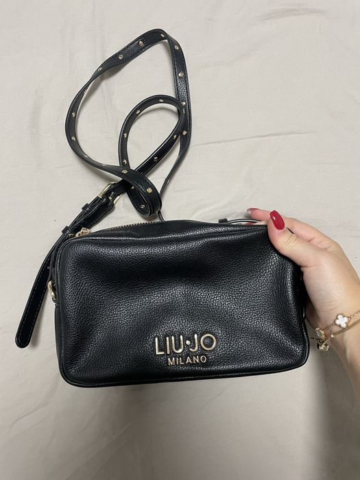 Черна чанта на Liu jo