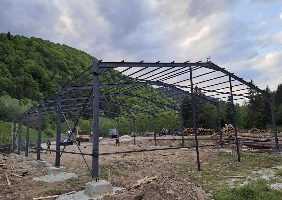 Hale structuri metalice ori ce dimensiuni