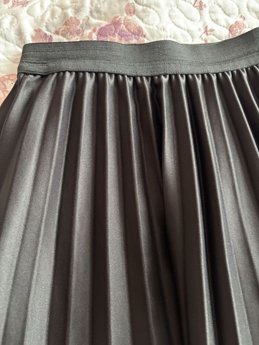 Пола солей в черно